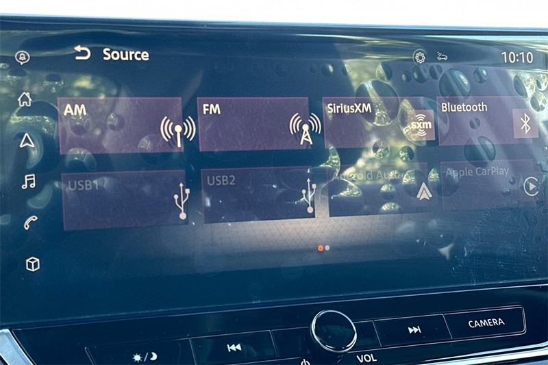 Nissan Altima Vehicle Full-screen Gallery Image 17
