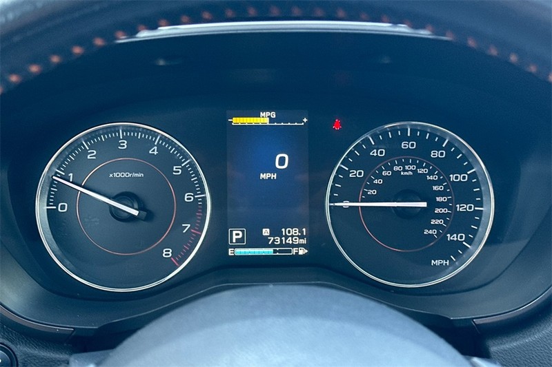 Subaru Crosstrek Vehicle Full-screen Gallery Image 25