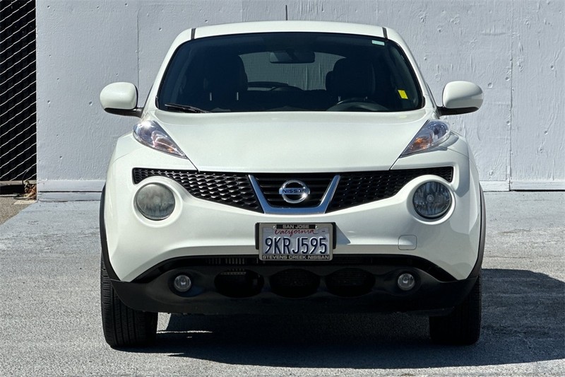 Nissan JUKE Vehicle Full-screen Gallery Image 08