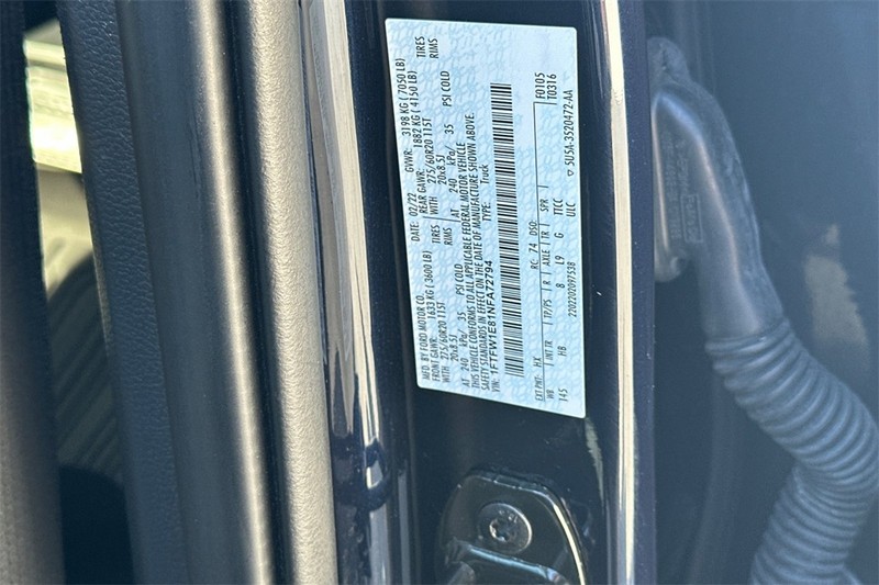 Ford F-150 Vehicle Full-screen Gallery Image 28