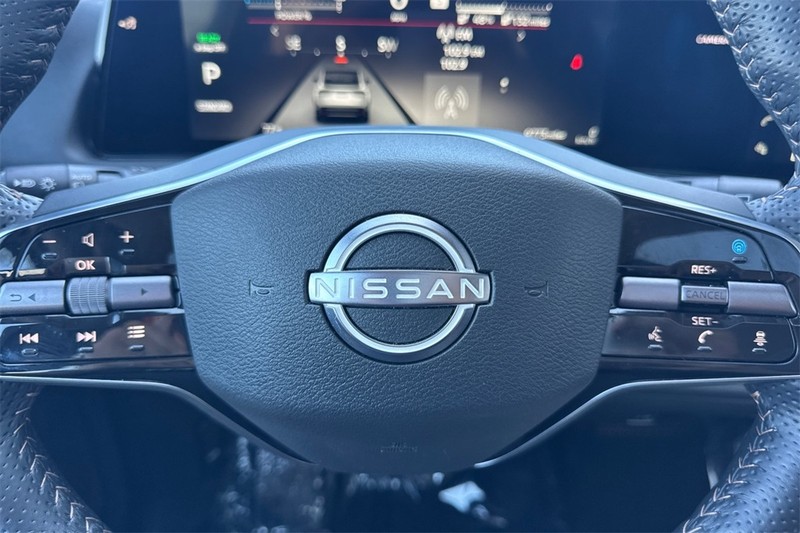 Nissan ARIYA Vehicle Full-screen Gallery Image 24