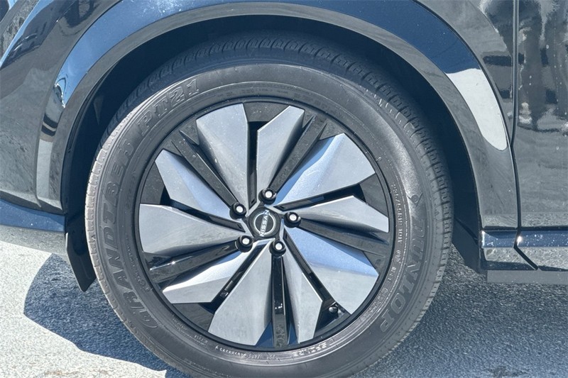 Nissan ARIYA Vehicle Full-screen Gallery Image 27