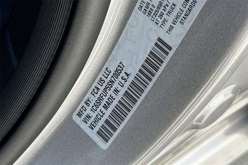 Ram 1500 Vehicle Full-screen Gallery Image 28