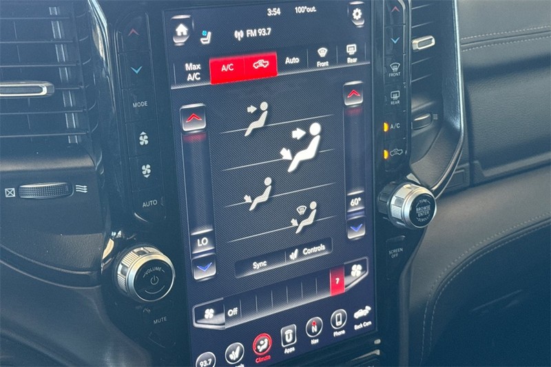 Ram 1500 Vehicle Full-screen Gallery Image 20
