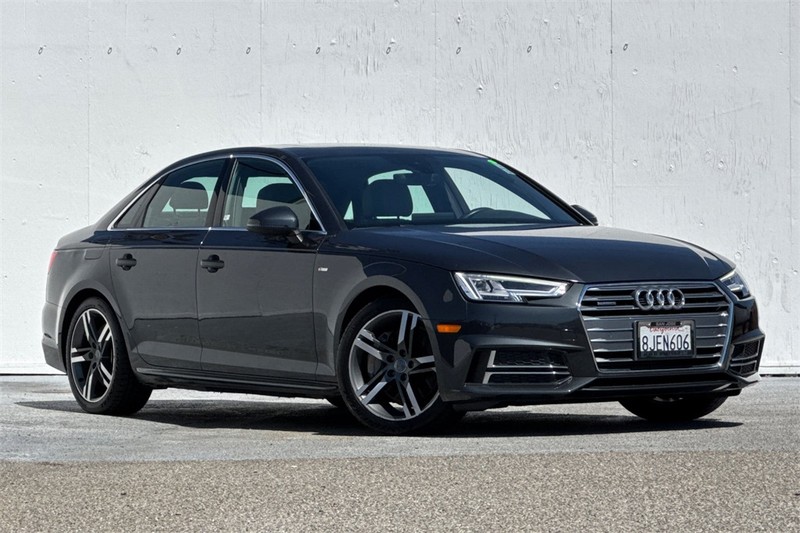 Audi A4 Vehicle Full-screen Gallery Image 02