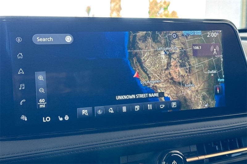 Nissan Ariya Vehicle Full-screen Gallery Image 18
