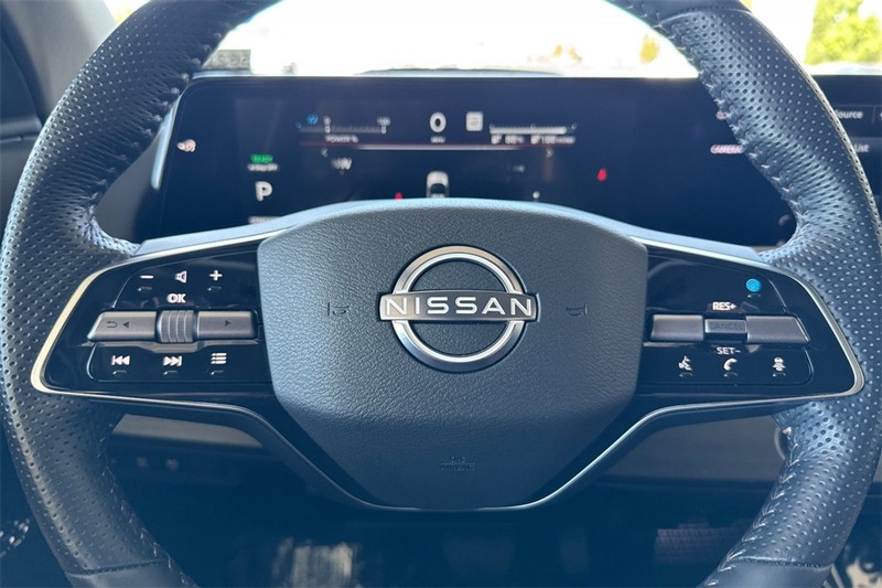 Nissan Ariya Vehicle Full-screen Gallery Image 23