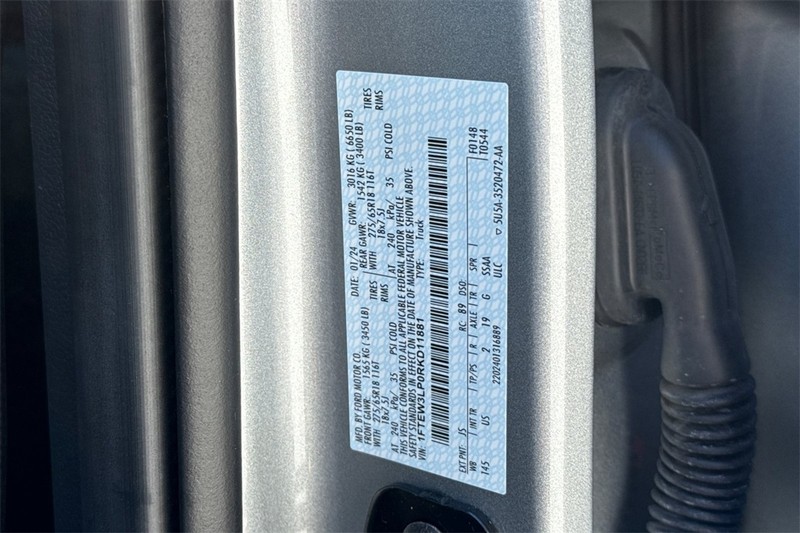 Ford F-150 Vehicle Full-screen Gallery Image 27