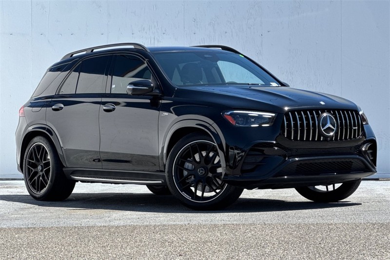 Mercedes-Benz GLE Vehicle Full-screen Gallery Image 02
