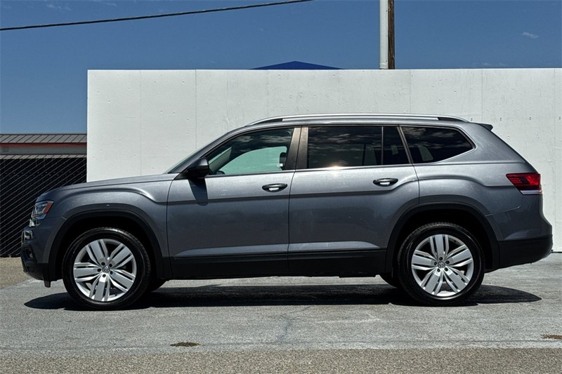Volkswagen Atlas Vehicle Full-screen Gallery Image 07