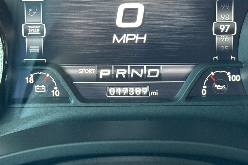 Ram 1500 Vehicle Full-screen Gallery Image 25