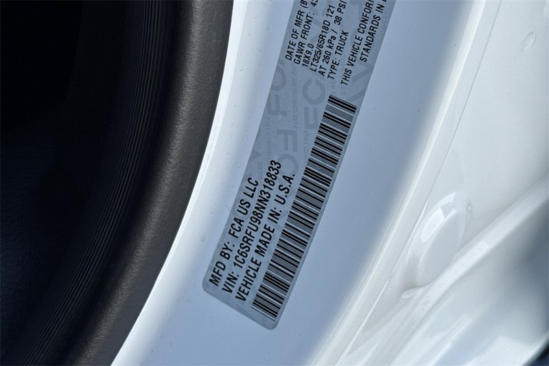 Ram 1500 Vehicle Full-screen Gallery Image 28