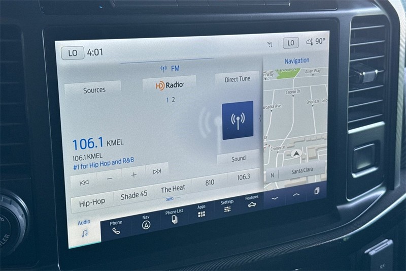 Ford F-150 Vehicle Full-screen Gallery Image 17