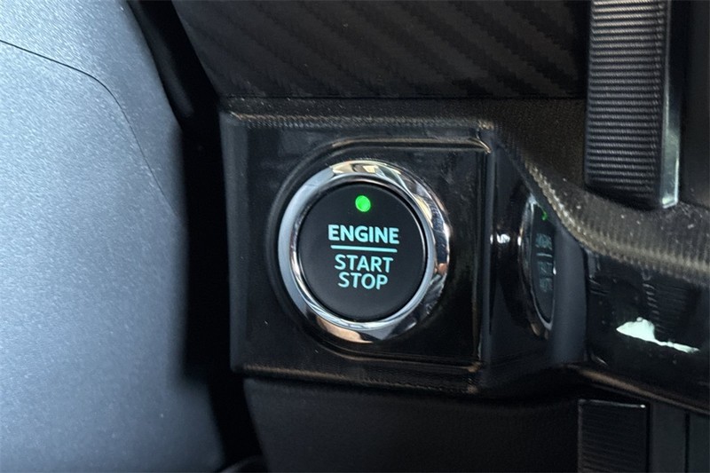 Ford F-150 Vehicle Full-screen Gallery Image 22