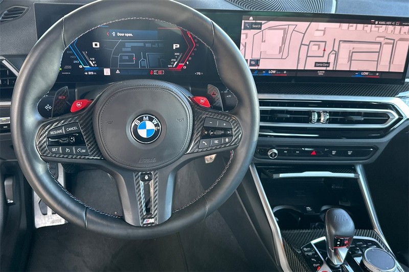BMW M4 Vehicle Full-screen Gallery Image 14