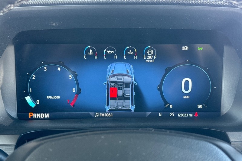 Ford F-150 Vehicle Full-screen Gallery Image 23