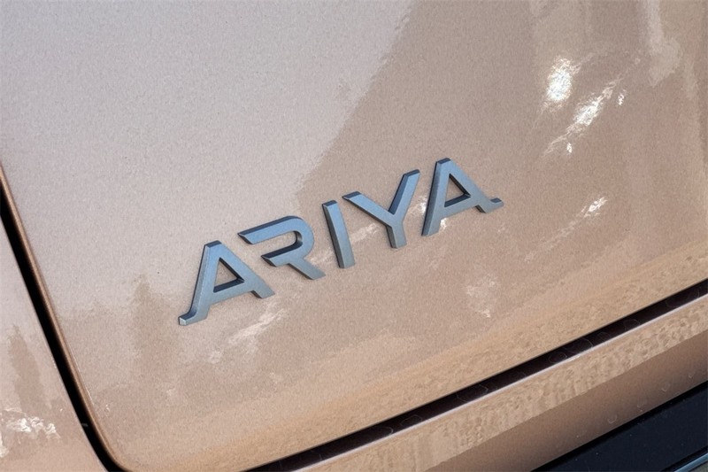 Nissan ARIYA Vehicle Full-screen Gallery Image 27