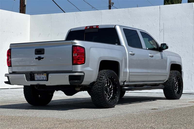 Chevrolet Silverado 1500 Vehicle Full-screen Gallery Image 04