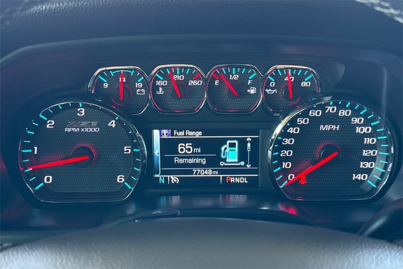 Chevrolet Silverado 1500 Vehicle Full-screen Gallery Image 23