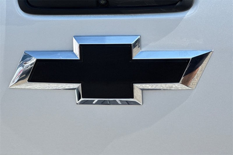 Chevrolet Silverado 1500 Vehicle Full-screen Gallery Image 26