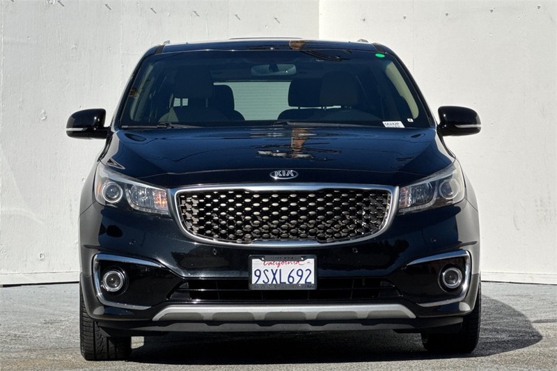 Kia Sedona Vehicle Full-screen Gallery Image 09