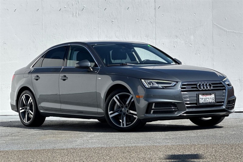 Audi A4 Vehicle Full-screen Gallery Image 02