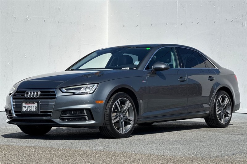Audi A4 Vehicle Full-screen Gallery Image 08