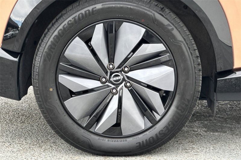 Nissan ARIYA Vehicle Full-screen Gallery Image 26
