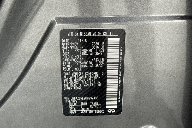 INFINITI QX80 Vehicle Full-screen Gallery Image 28
