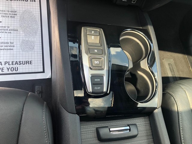 Honda Pilot Vehicle Full-screen Gallery Image 12
