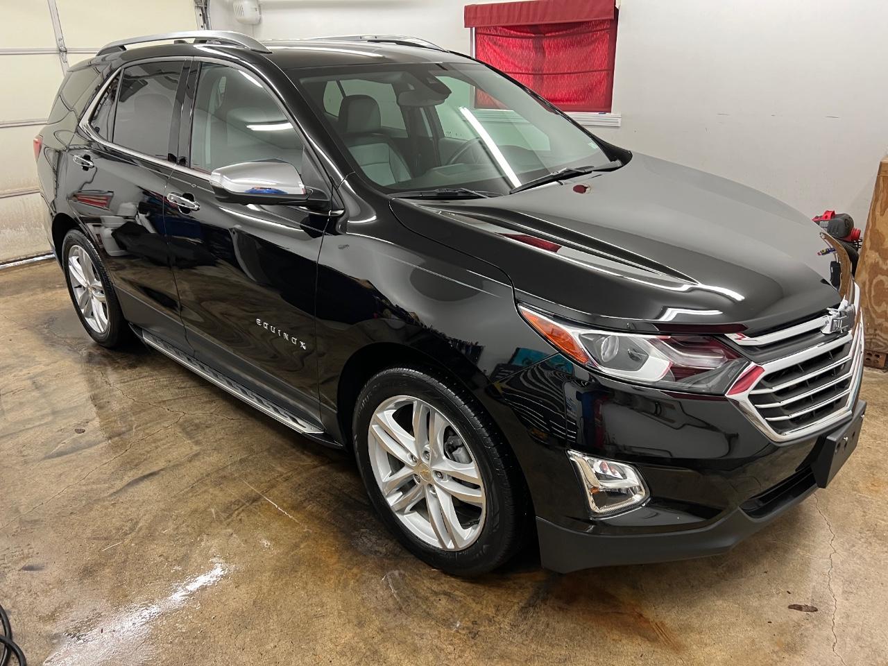 Chevrolet Equinox Vehicle Full-screen Gallery Image 1