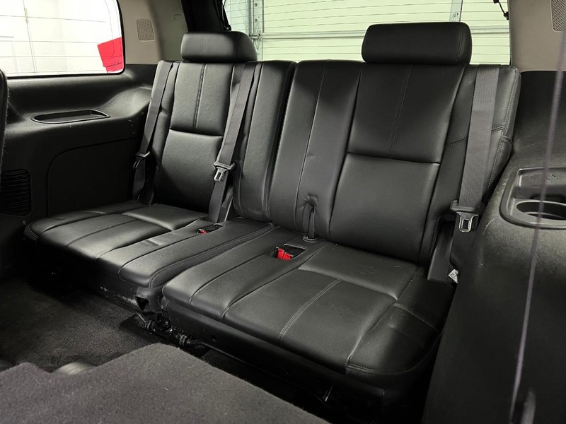 Chevrolet Tahoe Vehicle Full-screen Gallery Image 6