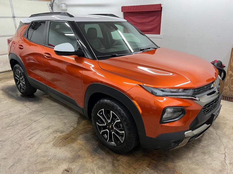 Chevrolet TrailBlazer Vehicle Full-screen Gallery Image 2