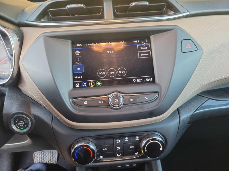 Chevrolet TrailBlazer Vehicle Full-screen Gallery Image 7