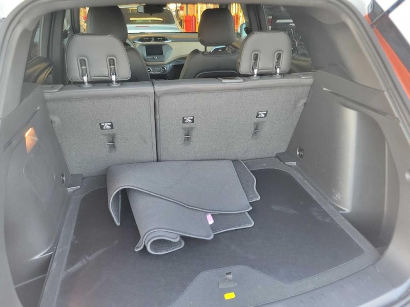 Chevrolet TrailBlazer Vehicle Full-screen Gallery Image 10