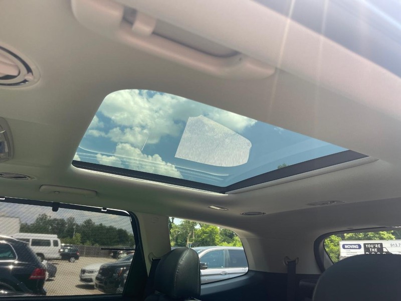 Kia Telluride Vehicle Full-screen Gallery Image 10