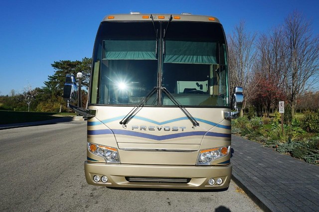 Prevost H3-45 VIP - Ballwin MO