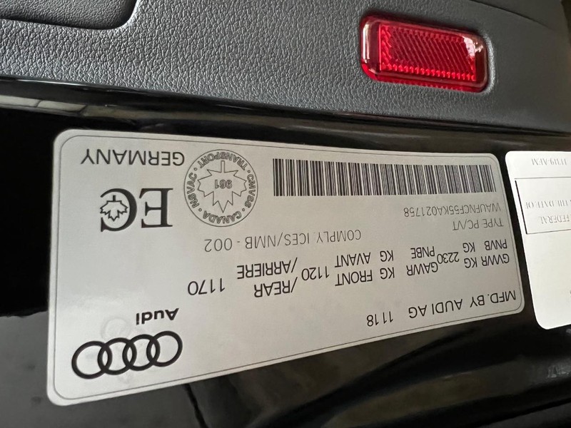 Audi A5 Sportback Vehicle Full-screen Gallery Image 9