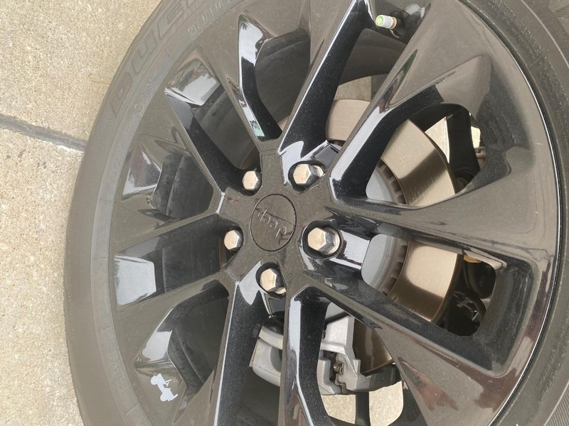 Jeep Gladiator Vehicle Full-screen Gallery Image 10