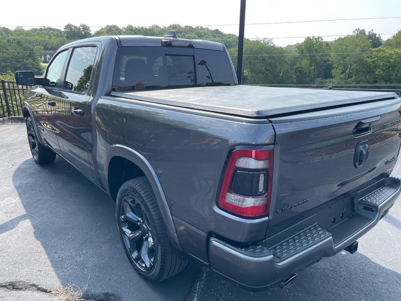 Ram 1500 Vehicle Full-screen Gallery Image 4