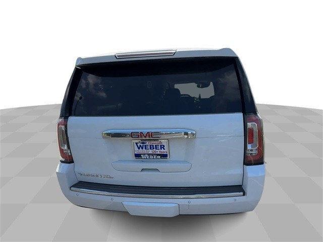 GMC Yukon XL Vehicle Full-screen Gallery Image 7
