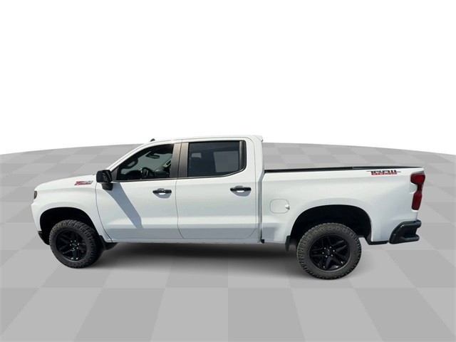 Chevrolet Silverado 1500 Vehicle Full-screen Gallery Image 5