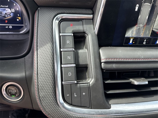 Chevrolet Tahoe Vehicle Full-screen Gallery Image 15