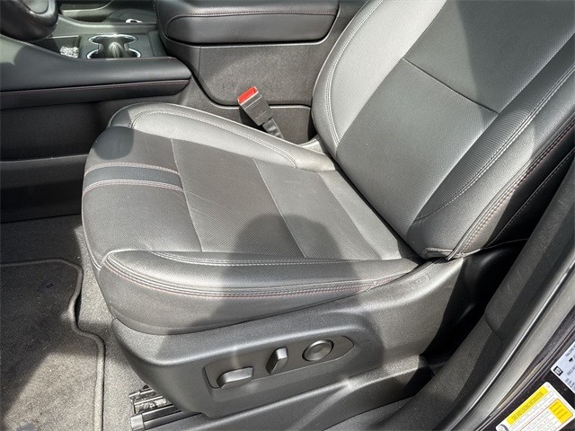 Chevrolet Tahoe Vehicle Full-screen Gallery Image 19