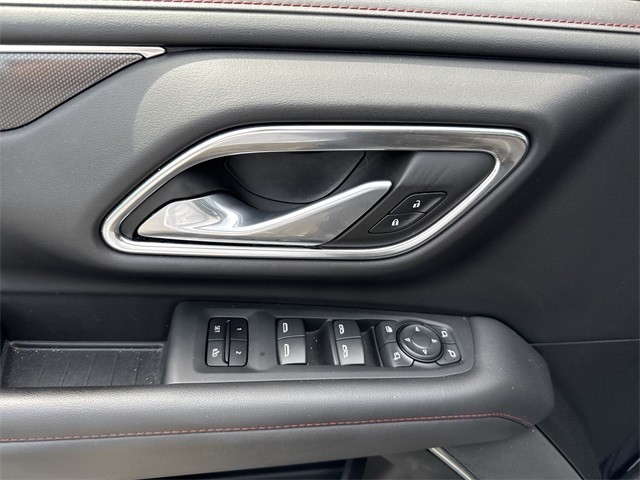 Chevrolet Tahoe Vehicle Full-screen Gallery Image 22