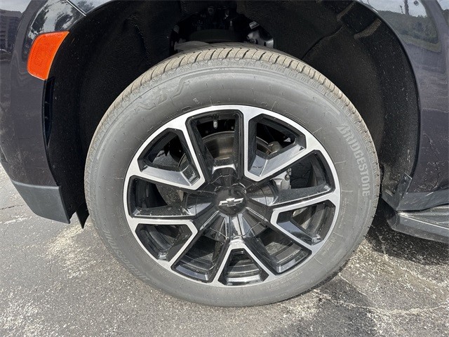 Chevrolet Tahoe Vehicle Full-screen Gallery Image 31
