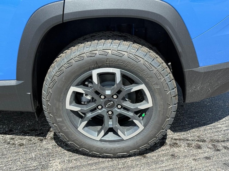 Chevrolet Equinox Vehicle Full-screen Gallery Image 4