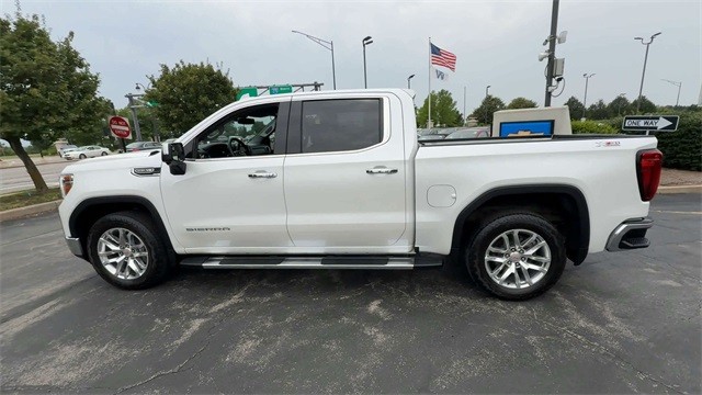GMC Sierra 1500 Vehicle Full-screen Gallery Image 5