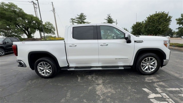 GMC Sierra 1500 Vehicle Full-screen Gallery Image 9