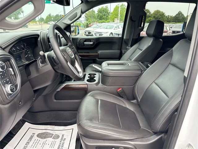 GMC Sierra 1500 Vehicle Full-screen Gallery Image 19
